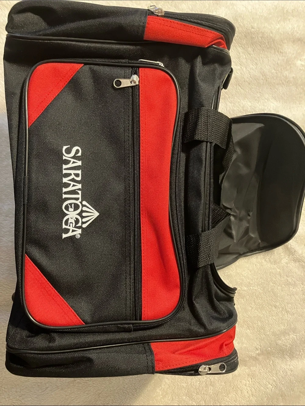 Black and Red Saratoga duffel bag - Picture 4 of 4